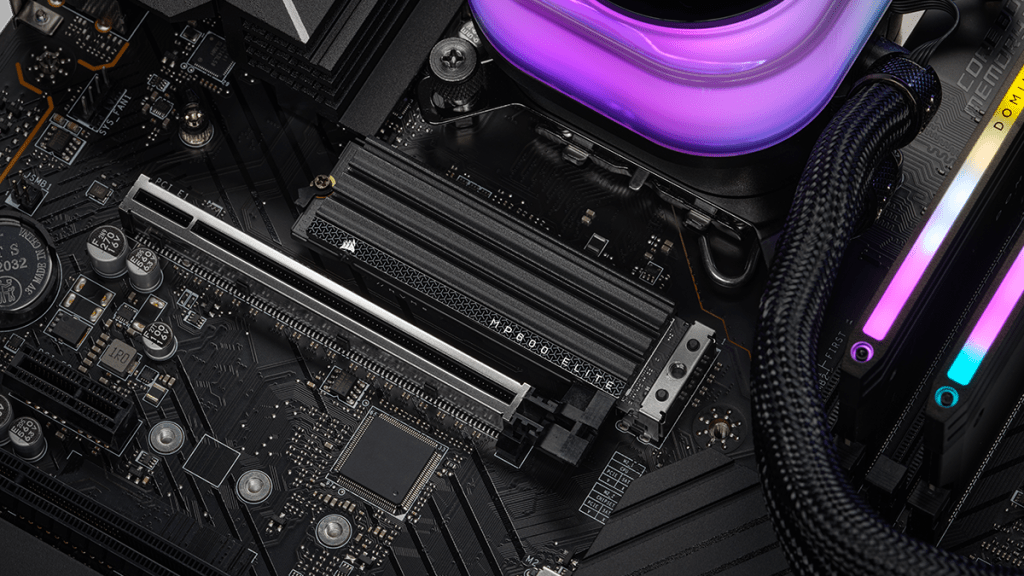 CORSAIR MP600 ELITE Series M.2 SSDs Redefine the Standard for Desktops, Laptops, and Consoles MP600 Elite with Heatspreader